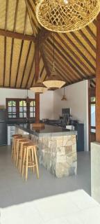 Villa Limasan Uluwatu - Uluwatu - 7