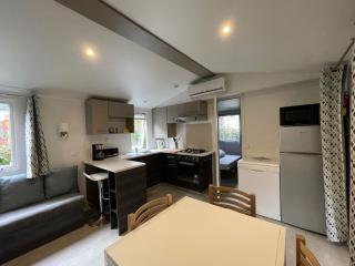 Superb Mobilhome Ba302 - 3 bedrooms Siblu Bonne Anse La Palmyre - Les Mathes - 3