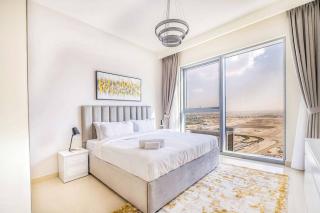 Stunning 1BR Apartment at Harbour Views Dubai Creek - Dubai - 1
