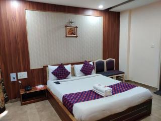 Hotel Tulsi - 8
