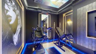No Limits House - Apartament BDSM Glamour - Warsaw - 3
