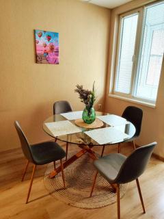 Orange Couch Apartment - Veliko Tarnovo - 6