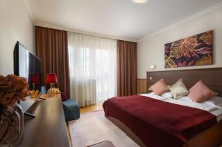 Szilfa Étterem Mariann Apartman - Hajdúszoboszló - 1