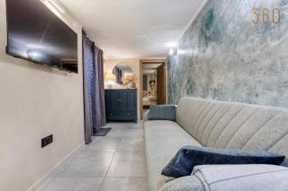 Stunning 3BR Townhouse with Private Rooftop Access by 360 Estates - Paola - 2