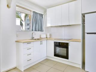 Affordable Accommodation in the Heart of Surfers Paradise - Gold Coast - 6