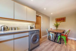 Orrest Head Cottage - 8