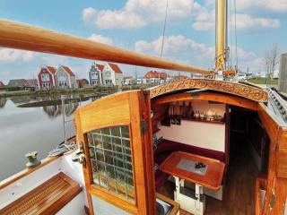Plattbodenschiff PANDION - 8