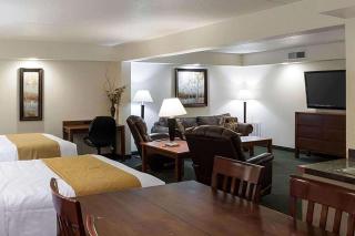 Baymont by Wyndham Jamestown Conference Center & Water Park - Jamestown - 2