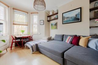 Artistic Pied-à-Terre, Steps from the Tube, Moments from London's Heart - Londra - 1
