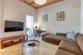 Stylish 3BR townhouse with Private Terrace & BBQ by 360 Estates - Paola - 1