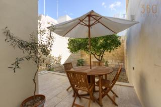 Stylish 3BR townhouse with Private Terrace & BBQ by 360 Estates - Paola - 9