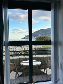 NIapartments Coastal retreat with Mountain views - Newcastle - 9
