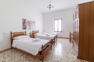 Spacious House in Sinis - 2