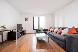 Central 2 Bed Maissonette - Londra - 8