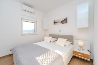 La Vie luxury apartments with a pool - Stara Novalja - 5