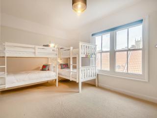 Stradbroke House - Cromer - 1