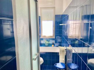 Stanza Cristina e Patrizia fiere e moda M4 California self-check-in - 7