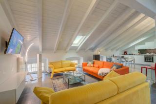 Loft & Jacuzzi - Happy Rentals - Riva del Garda - 0