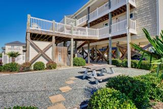 Unit 304S at Tiffany's - Surf City - 6