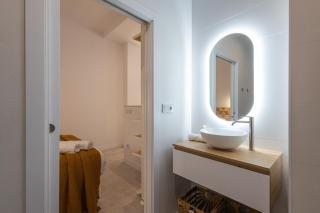 FLORIT FLATS - Ceramic Homes - 4 Guest - AC WiFi - Near Sorolla Train Station - 8