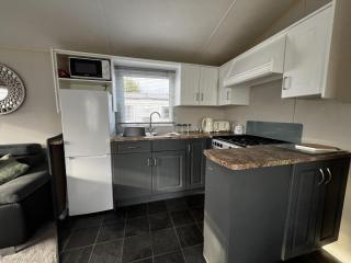 Lovely 6 Berth Caravan At Southview Holiday Park Ref 33182S - Skegness - 6