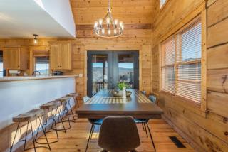 Views ~ Hot Tub~ 2 Decks~Pool Table~GameRoom~Cabin - Swiss - 5