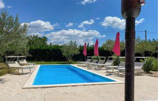 Amazing Home In Polaca With Wifi - Polača - 9