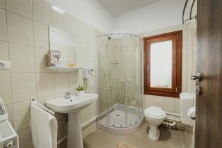 Casa de Vinuri Vranceana - - 7