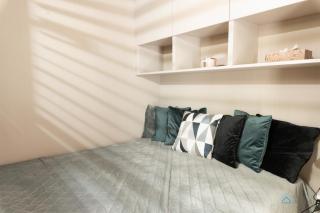 Modern Beige and Grey 3city Studio in Gdynia by Noclegi Renters - Gdynia - 8