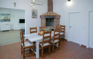 Amazing Home In Novalja - 6