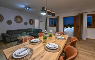 Lovely Home In Dabovi Stani With Kitchen - 5