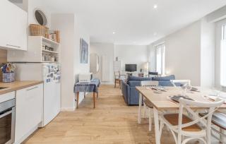 1 Bedroom Nice Apartment In Saint-Malo - Saint-Malo - 2