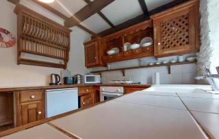 Stunning Home In Lignol With Kitchen - Lignol - 1