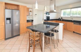 4 Bedroom Beautiful Home In Calvisson - Calvisson - 9