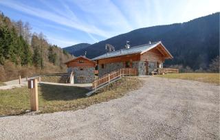 2 Bedroom Cozy Home In Castello Tesino - Castello Tesino - 5