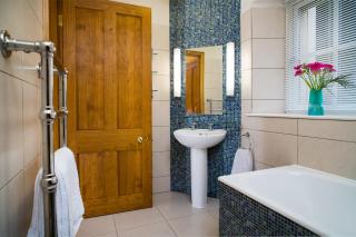 Ty Cellin Tregaron - 2