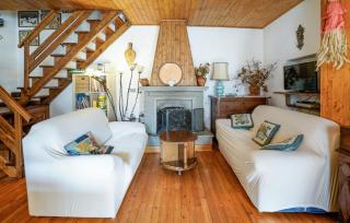 Nice Apartment In Verni With Wifi - Verni - 1