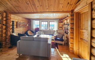 Nice Home In Treungen With Jacuzzi - Fjone - 7