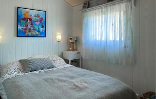 Lovely Home In Raudeberg - 6
