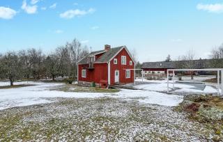 4 Bedroom Stunning Home In Närkesberg - Närkesberg - 1