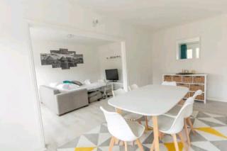 * Cosy & Spacieux * (75 M2) RER D à 5 min à pied - Corbeil-Essonnes - 6