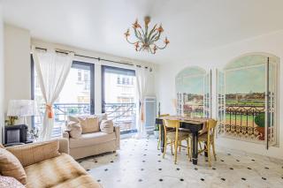 Grand et central, 8e près Élysée - Parigi - 9