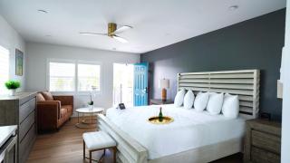 Ivory Sands Beach Suites - 6