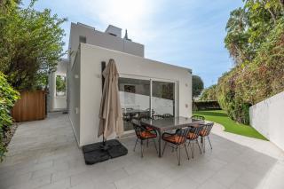 Tropical 4 BDRM Villa in Prime Location w Jacuzzi - Marbella - 7