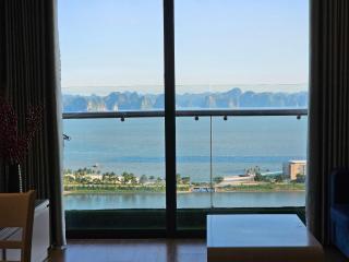 Greenbay Premium homestay Hạ Long Bay - Ha Long - 0