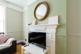 2 Bedroom Cosy London Apartment - Londra - 3
