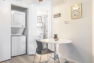 COZY LONG TERM APT WITH POOL ACCESS IN DFW - Dallas - 4