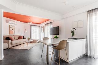 OneZeroTwo by Zoia Living - Atene - 9