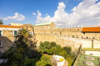 Carrozzieri Nest at Historical Center - Napels - 8