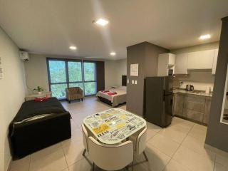 Moderno monoambiente 4Pax by Inside - 4